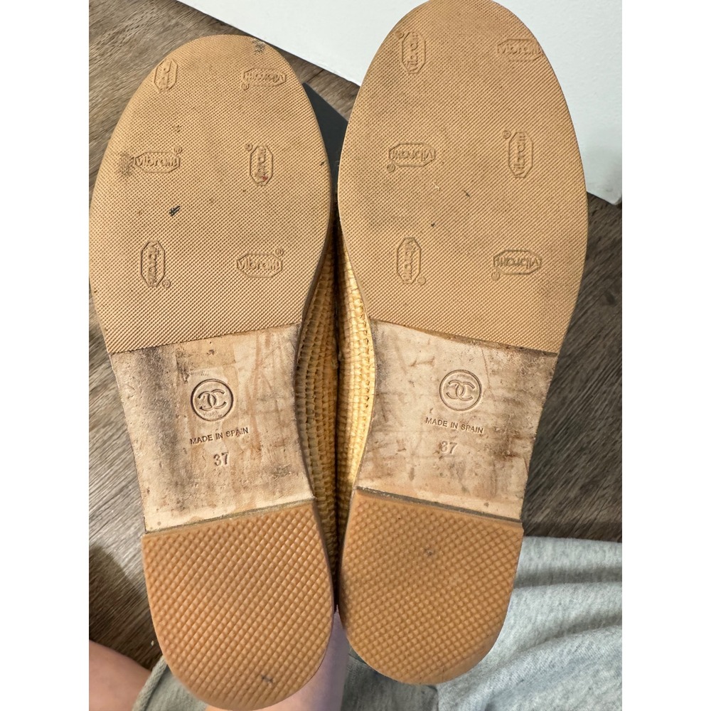 Chanel Raffia Espadrilles Loafers Beige Woven CC Logo Flats Made in Spain 37 - Picture 6 of 6